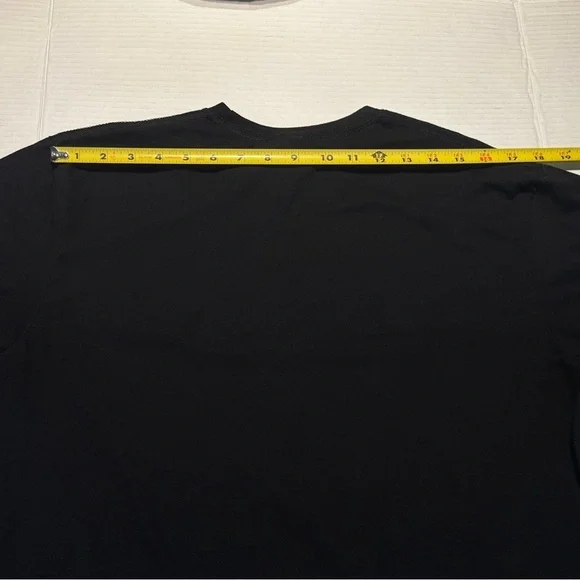 Taylor Swift Crewneck Black Short-Sleeve T-shirt Size Large, Unisex - Picture 6 of 6
